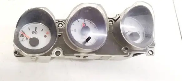 Speedometer (instrument cluster)