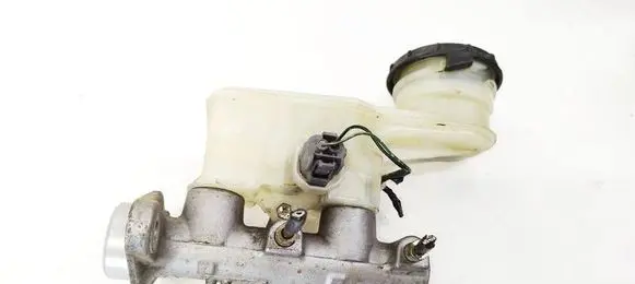 Honda Jazz Brake fluid reservoir 