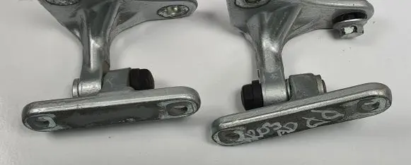 Mercedes-Benz C W203 Front door hinge set 