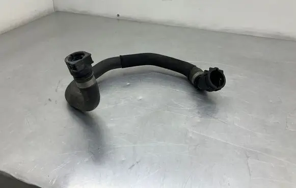 BMW 5 E60 E61 Engine coolant pipe/hose 7560974