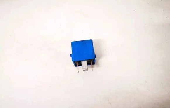 BMW 5 E39 Other relay 61366915327 61.36-6915327