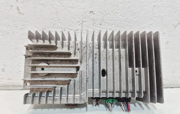 Mazda CX-7 Sound amplifier EH4466920