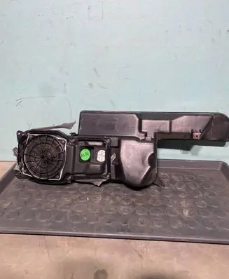 Porsche 911 996 Subwoofer speaker 99664555101 3233148 913470317