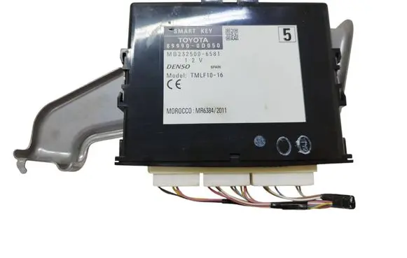 Toyota Yaris Door central lock control unit/module 899900D050 MB2325006581 MR6384