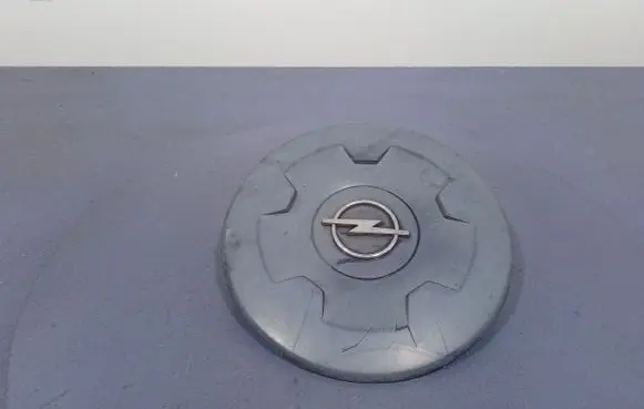 Opel Movano A R17 wheel hub/cap/trim 8200035459
