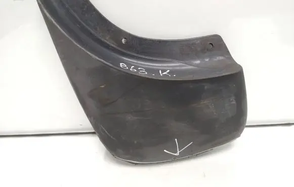 Volvo XC70 Rear mudguard 08685754