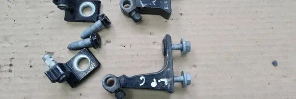 Audi A4 S4 B9 Front door hinge set ZAWIASLPA4B9LY9B