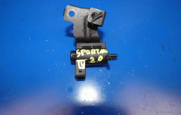KIA Sportage Valve vacuum 