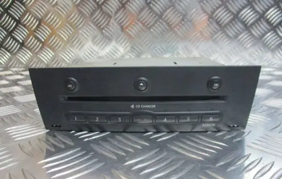 Renault Megane II CD/DVD changer 8200485082