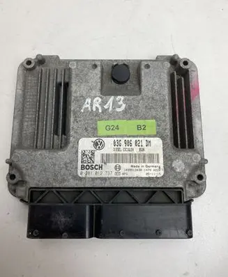 Volkswagen Touran I Engine control unit/module 03G906021DM
