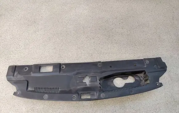 Mitsubishi Outlander Engine bonnet/hood lock trim molding 7450A75347A 7450A753