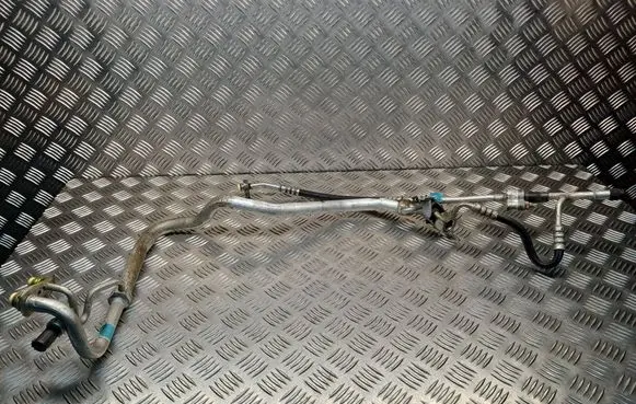 Ford Focus Air conditioning (A/C) pipe/hose 6F9319D594AA