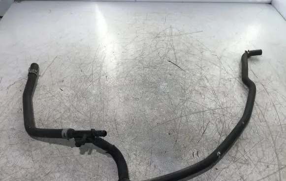Toyota Auris E180 Engine coolant pipe/hose