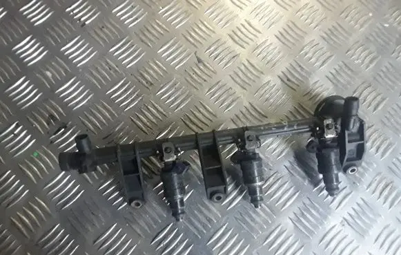 Renault Megane I Fuel injector 7700273495 866313