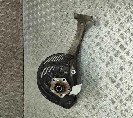 Audi Q8 Front wheel hub 4M0407241K