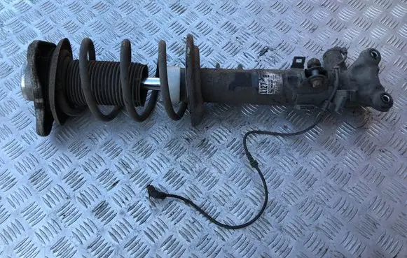 Mercedes-Benz E AMG W212 Front wheel hub spindle knuckle A2183232700 E6800901