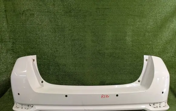 Toyota Auris E180 Rear bumper 