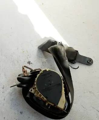 Ford Mondeo Mk III Front seatbelt 12259X0B