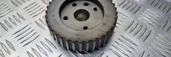 Audi A6 S6 C5 4B Fuel pump gear (pulley) 059130111D