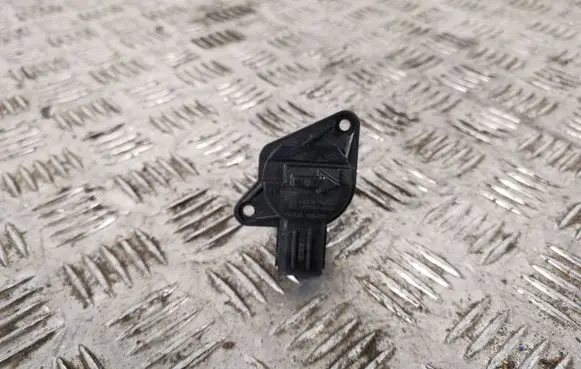 Toyota RAV 4 (XA50) Mass air flow meter 1975000020 2220475040