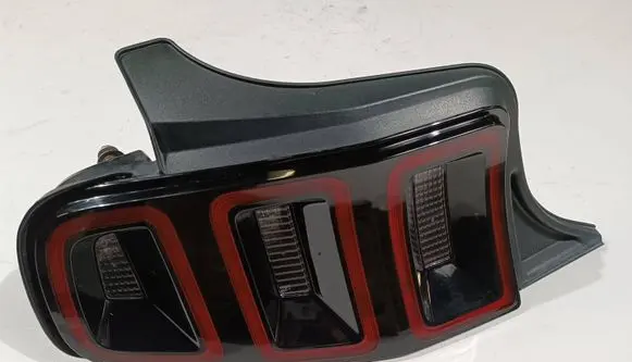 Ford Mustang V Rear/tail lights DR33-13B505