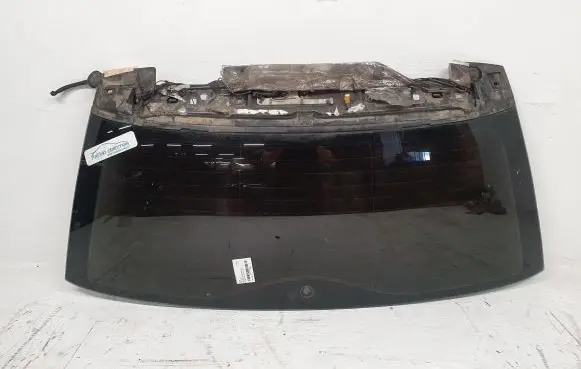 BMW 3 E46 Opening tailgate glass 
