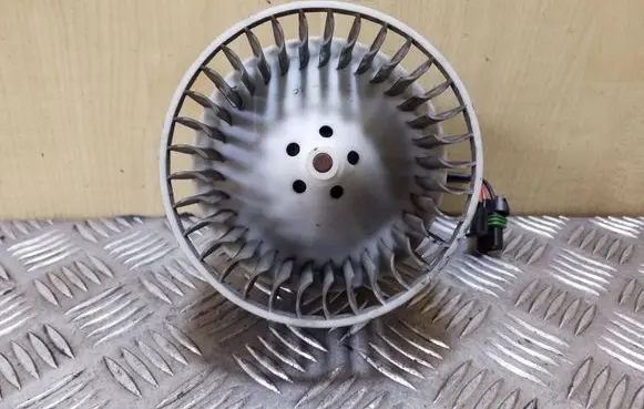 Renault Espace III Heater fan/blower 0130063506