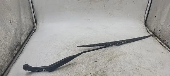 Audi 80 90 B3 Front wiper blade arm