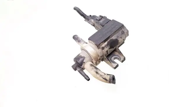 Volkswagen Sharan Vacuum valve 1J0906627
