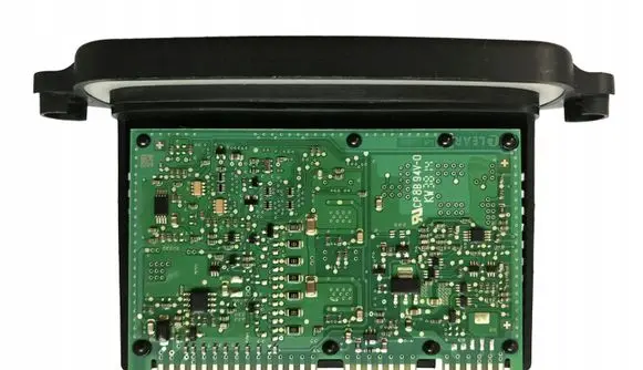 BMW 7 F01 F02 F03 F04 LED ballast control module 7304589
