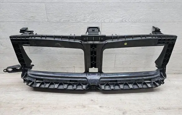 BMW M2 G87 Intercooler air guide/duct channel 8082133