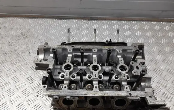 Audi A6 S6 C6 4F Engine head 06E103403K