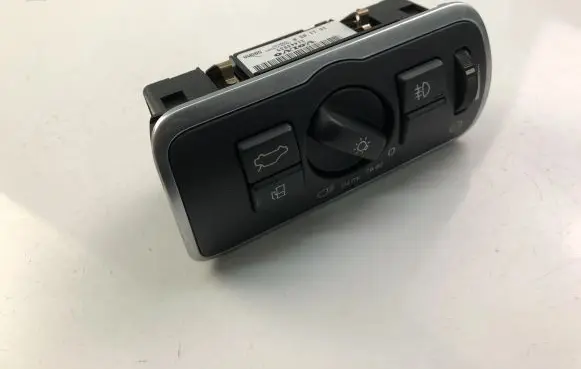 Volvo XC60 Light switch 31443839