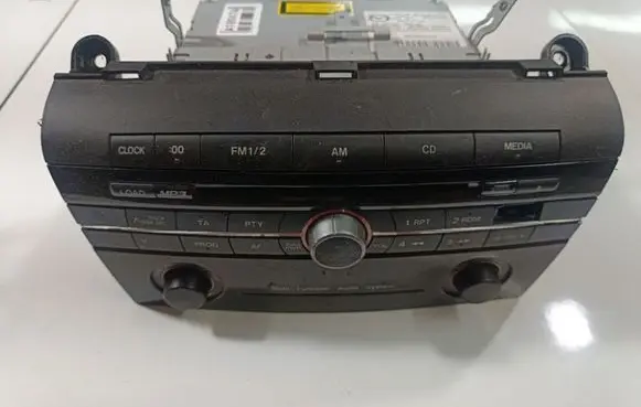 Mazda 3 I Radio/CD/DVD/GPS head unit BS4G66AR0