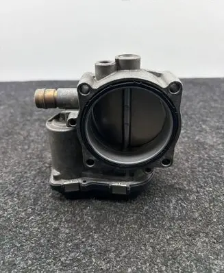 BMW 4 F32 F33 Throttle valve 7597871 A2C83004100