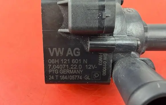 Audi A4 S4 B9 Electric auxiliary coolant/water pump 06H121601N