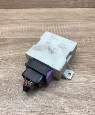 Toyota Avensis T250 Window wiper relay 8594005040 603026