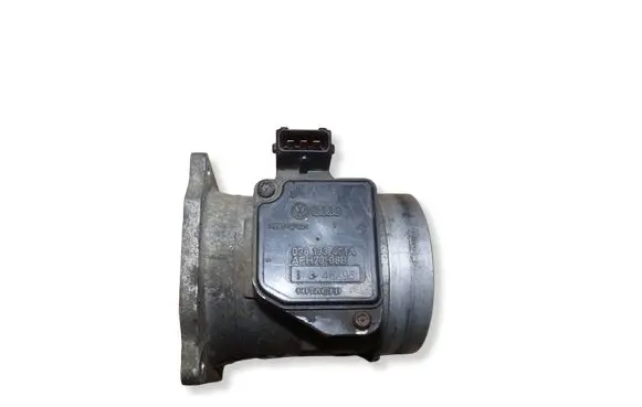 Audi A4 S4 B5 8D Mass air flow meter 078133471A