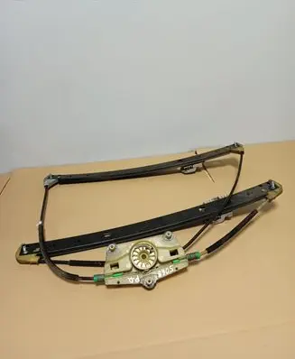 Audi Q7 4L Front window lifting mechanism without motor NOCODE