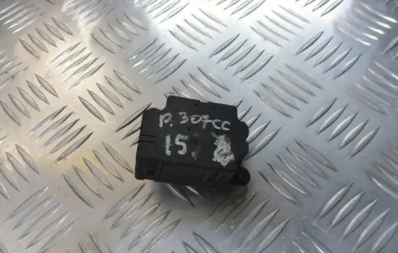 Peugeot 307 CC Central body control module