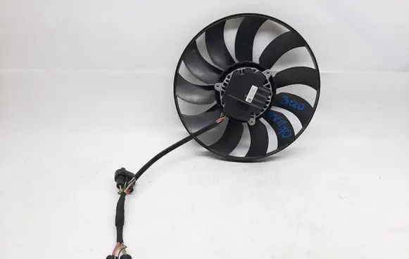 Volkswagen PASSAT B8 Electric radiator cooling fan 3Q0959455B
