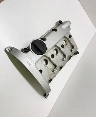 Audi A4 S4 B6 8E 8H Rocker cam cover 06C103471