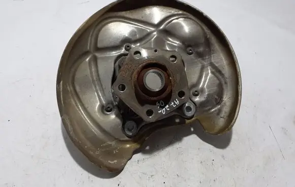 Audi A7 S7 4K8 Rear wheel hub 4K0505432C