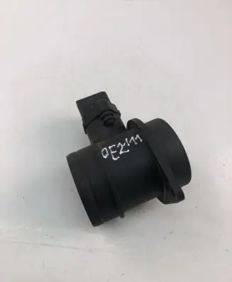 Volkswagen Golf VI Mass air flow meter 038906461B