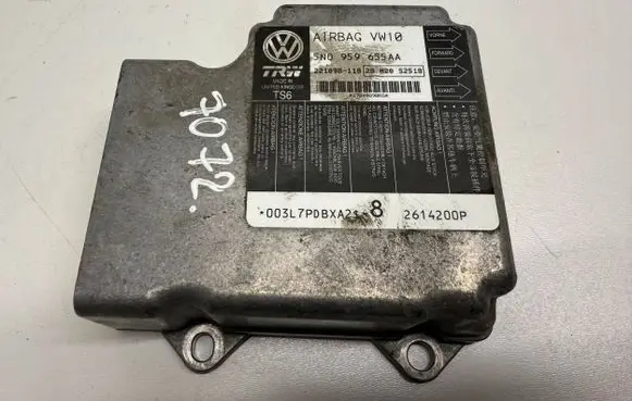 Volkswagen PASSAT B7 Airbag control unit/module 5N0959655AA 221098118 28H20S2518