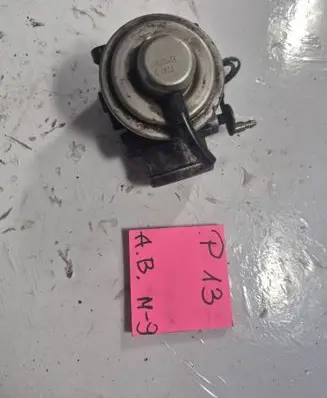 Audi A4 S4 B5 8D EGR valve 321107017 7241D
