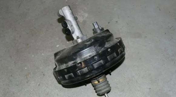 Porsche Cayenne (9PA) Brake booster 7L5612101B
