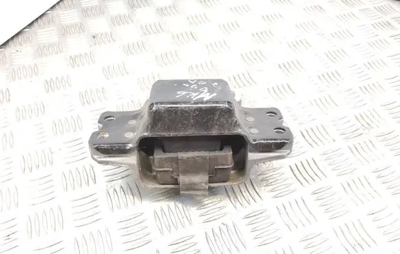 Volkswagen Golf VI Engine mount bracket 1k0199555