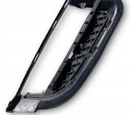 BMW 1 E82 E88 Front bumper lower grill 51117178712