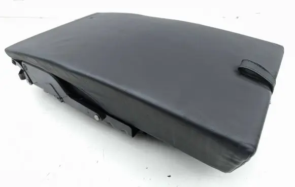 Audi A5 8T 8F Rear seat armrest 8K0885585